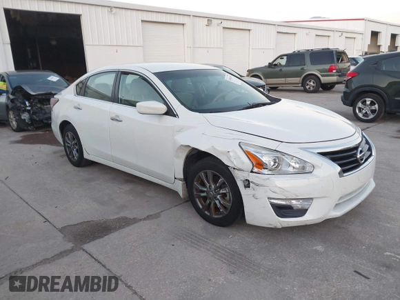 2015 Nissan Altima S with VIN 1N4AL3AP5FN398882, listed as a IAAI auction lot 41084306 with 218,977 mi miles and . Bid and sale history available at DreamBid. Image 1.