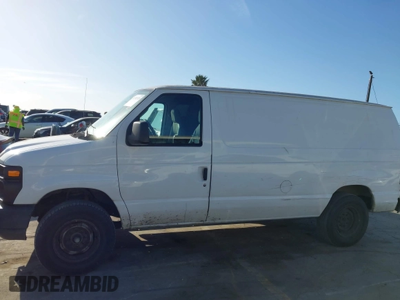 2014 Ford Econoline Cargo Commercial with VIN 1FTNE1EW4EDA92742, listed as a IAAI auction lot 41702320 with 207,179 mi miles and . Bid and sale history available at DreamBid. Image 15.
