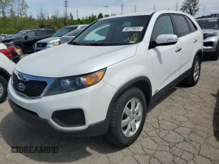 2013 Kia Sorento LX with VIN 5XYKTCA64DG321804, listed as a Copart auction lot 49775624 with 91,047 mi miles and Salvage Title. Bid and sale history available at carsss.com. Image 1.