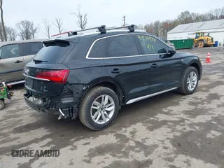 2022 Audi Q5 S line Premium z VIN WA1GAAFY4N2046211, wystawiony jako IAAI lot #41934968 z przebiegiem 36 437 mil mil oraz . Historia ofert i sprzedaży dostępna na DreamBid. Obrazek 4.