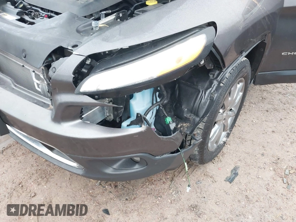 2018 Jeep Cherokee Limited with VIN 1C4PJMDXXJD502325, listed as a IAAI auction lot 41678953 with 52,951 mi miles. Bid and sale history available at carsss.com. Image 6.