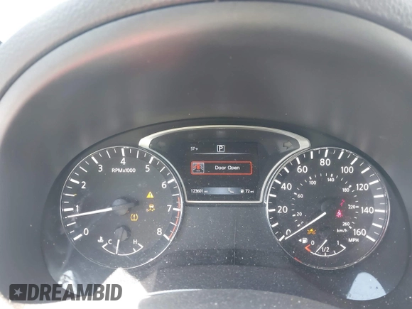 2018 Nissan Altima SR with VIN 1N4AL3AP5JC243138, listed as a IAAI auction lot 41750643 with 123,601 mi miles and . Bid and sale history available at carsss.com. Image 7.