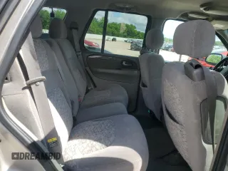2002 GMC Envoy SLT z VIN 1GKDS13S722253150, wystawiony jako Copart lot #56255185 z przebiegiem 174 198 mil mil oraz Szkoda całkowita • Salvage title. Historia ofert i sprzedaży dostępna na DreamBid. Obrazek 11.