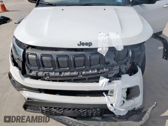 2022 Jeep Compass Latitude with VIN 3C4NJCBB0NT198415, listed as a Copart auction lot 57055305 with 37,797 mi miles and Salvage title. Bid and sale history available at DreamBid. Image 12.