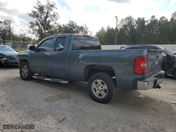 2007 Chevrolet Silverado 1500 LT w/1LT with VIN 1GCEC19J37Z519029, listed as a Copart auction lot 78261854 with 322,003 mi miles and Salvage Title. Bid and sale history available at carsss.com. Image 2.