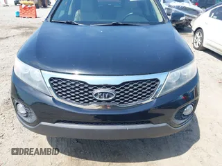 2013 Kia Sorento EX with VIN 5XYKU3A60DG342338, listed as a IAAI auction lot 42020408 with 121,155 mi miles. Bid and sale history available at carsss.com. Image 11.