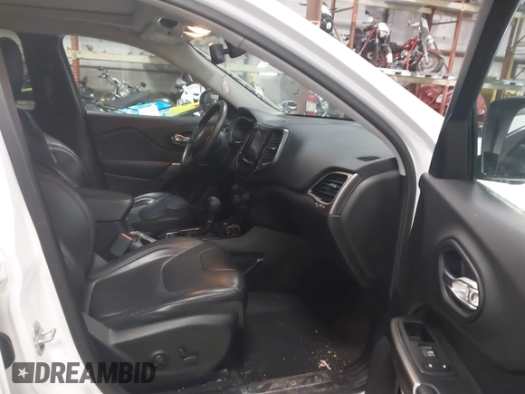 2019 Jeep Cherokee Limited with VIN 1C4PJMDN4KD291672, listed as a IAAI auction lot 41559091 with 47,109 mi miles and . Bid and sale history available at DreamBid. Image 5.