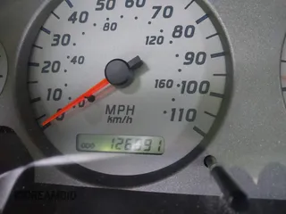 2001 Nissan Xterra XE z VIN 5N1ED28Y71C575157, wystawiony jako IAAI lot #41806229 z przebiegiem 126 091 mil mil oraz . Historia ofert i sprzedaży dostępna na DreamBid. Obrazek 7.