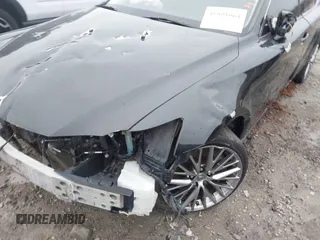 2017 Lexus IS with VIN JTHBA1D24H5060254, listed as a IAAI auction lot 41501664 with 185,562 mi miles. Bid and sale history available at carsss.com. Image 19.