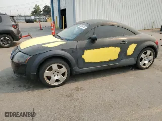 2002 Audi TT with VIN TRUWT28N531007611, listed as a Copart auction lot 87670625 with 175,809 mi miles and Salvage Title. Bid and sale history available at carsss.com. Image 1.