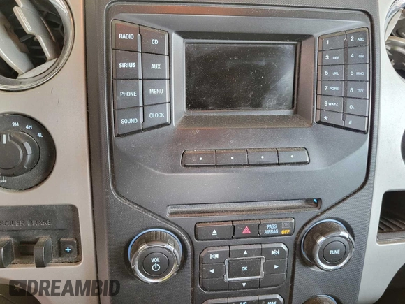 2014 Ford F-150 XL с VIN 1FTFX1EF4EKF44389, выставлен на аукционе IAAI как лот 42631372 с пробегом 139 027 миль миль и . История ставок и продаж доступна на DreamBid. Изображение 1.
