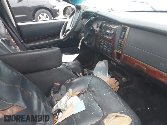 2001 Dodge Durango with VIN 1B4HS28N51F532977, listed as a IAAI auction lot 42450883 with Not provided miles and . Bid and sale history available at DreamBid. Image 5.