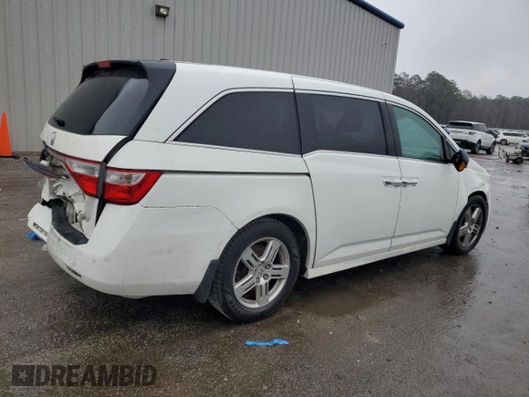 2011 Honda Odyssey Touring Elite with VIN 5FNRL5H94BB084410, listed as a Copart auction lot 48333585 with 223,851 mi miles and Salvage Title. Bid and sale history available at DreamBid. Image 3.