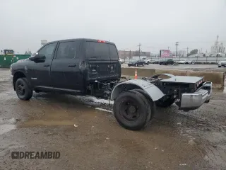 2021 Ram 3500 Tradesman with VIN 3C63RRGL2MG672951, listed as a Copart auction lot 77424974 with 151,765 mi miles and Clean Title. Bid and sale history available at carsss.com. Image 2.