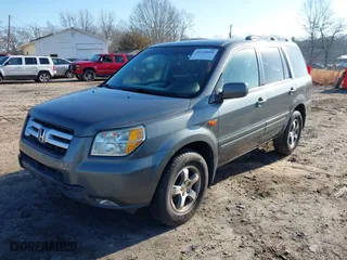 2008 Honda Pilot EX with VIN 5FNYF18498B007265, listed as a IAAI auction lot 41440608 with 148,351 mi miles. Bid and sale history available at carsss.com. Image 2.