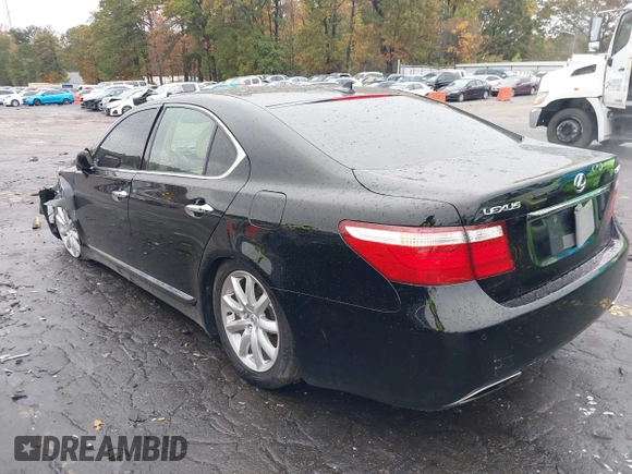 2007 Lexus LS 460 with VIN JTHBL46F175023561, listed as a IAAI auction lot 40870832 with 237,969 mi miles and . Bid and sale history available at DreamBid. Image 3.