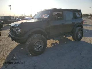 2022 Ford Bronco z VIN 1FMDE5BH5NLA74082, wystawiony jako Copart lot #48674255 z przebiegiem 26 989 mil mil oraz Szkoda całkowita • Salvage title. Historia ofert i sprzedaży dostępna na DreamBid. Obrazek 1.