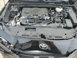 2025 Toyota Camry LE with VIN 4T1DAACK3SU028478, listed as a Copart auction lot 54494635 with 13,595 mi miles and Clean Title. Bid and sale history available at carsss.com. Image 11.