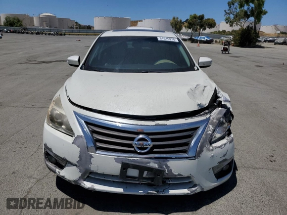 2015 Nissan Altima 2.5 with VIN 1N4AL3AP6FN879269, listed as a Copart auction lot 61616975 with 109,292 mi miles and Salvage title. Bid and sale history available at DreamBid. Image 5.