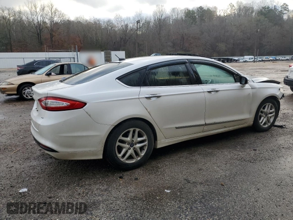2016 Ford Fusion SE with VIN 1FA6P0H7XG5124710, listed as a Copart auction lot 86549014 with 82,614 mi miles and Salvage Title. Bid and sale history available at carsss.com. Image 3.