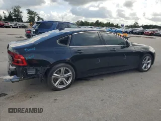 2018 Volvo S90 Momentum с VIN LVY982AK3JP037041, выставлен на аукционе Copart как лот 59496795 с пробегом 64 270 миль миль и Списание • Salvage title. История ставок и продаж доступна на DreamBid. Изображение 3.