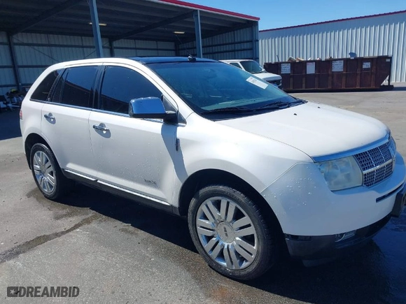 2009 Lincoln MKX with VIN 2LMDU68C59BJ12151, listed as a IAAI auction lot 41852561 with 243,418 mi miles. Bid and sale history available at carsss.com. Image 1.
