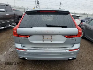 2018 Volvo XC60 Inscription z VIN YV4A22RL0J1015422, wystawiony jako Copart lot #55111925 z przebiegiem 32 254 mil mil oraz Szkoda całkowita • Salvage title. Historia ofert i sprzedaży dostępna na DreamBid. Obrazek 6.