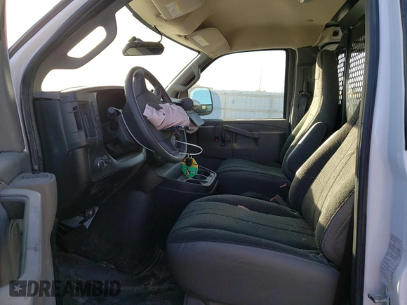 2024 GMC Savana Cargo Van with VIN 1GTW7AFP2R1233742, listed as a Copart auction lot 78205894 with 0 mi miles and Salvage Title. Bid and sale history available at carsss.com. Image 7.