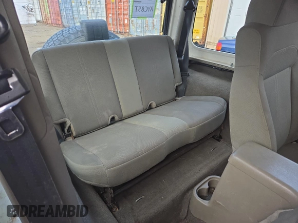 2004 Jeep Wrangler Sahara with VIN 1J4FA59S64P774768, listed as a Copart auction lot 49868895 with 120,800 mi miles and Salvage Title. Bid and sale history available at DreamBid. Image 10.
