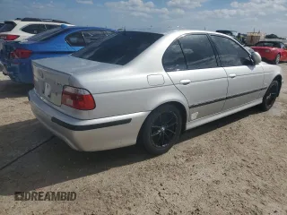 2003 BMW M5 z VIN WBSDE93433CF93518, wystawiony jako Copart lot #77962914 z przebiegiem Nie podano mil oraz Nie do naprawy. Historia ofert i sprzedaży dostępna na DreamBid. Obrazek 3.
