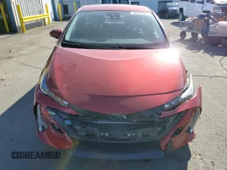 2017 Toyota Prius Plus with VIN JTDKARFP0H3002792, listed as a Copart auction lot 52914575 with 123,364 mi miles and Salvage Title. Bid and sale history available at DreamBid. Image 5.