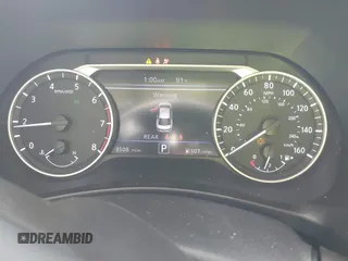 2024 Nissan Sentra SV z VIN 3N1AB8CVXRY276051, wystawiony jako IAAI lot #39739761 z przebiegiem 3 508 mil mil oraz . Historia ofert i sprzedaży dostępna na DreamBid. Obrazek 7.
