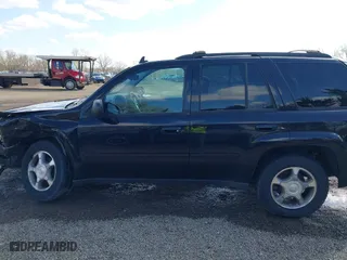 2008 Chevrolet TrailBlazer Fleet w/2FL with VIN 1GNDT13S282204723, listed as a IAAI auction lot 41986422 with 171,433 mi miles. Bid and sale history available at carsss.com. Image 15.