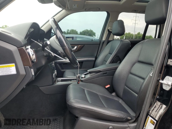 2013 Mercedes-Benz GLK 250 with VIN WDCGG0EB0DG111658, listed as a Copart auction lot 60123164 with 109,096 mi miles and Salvage Title. Bid and sale history available at DreamBid. Image 7.