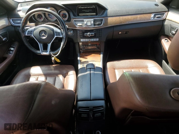2014 Mercedes-Benz E E 350 Luxury with VIN WDDHF8JB2EA917271, listed as a Copart auction lot 53090105 with 198,839 mi miles and Salvage Title. Bid and sale history available at carsss.com. Image 8.