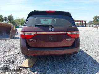 2013 Honda Odyssey Touring with VIN 5FNRL5H96DB037947, listed as a IAAI auction lot 41813910 with 231,920 mi miles. Bid and sale history available at carsss.com. Image 16.