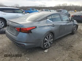2019 Nissan Altima SR with VIN 1N4BL4CVXKC256619, listed as a Copart auction lot 46803955 with 121,557 mi miles and Non Repairable. Bid and sale history available at DreamBid. Image 3.