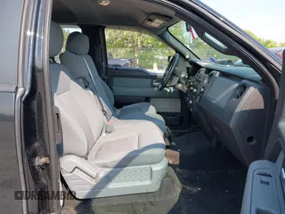 2013 Ford F-150 XL z VIN 1FTFX1EF3DFB81137, wystawiony jako IAAI lot #42426728 z przebiegiem 208 700 mil mil oraz . Historia ofert i sprzedaży dostępna na DreamBid. Obrazek 5.
