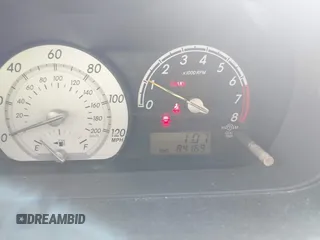 2005 Scion xA z VIN JTKKT604550126795, wystawiony jako IAAI lot #42056410 z przebiegiem 84 169 mil mil oraz . Historia ofert i sprzedaży dostępna na DreamBid. Obrazek 7.