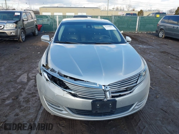2013 Lincoln MKZ with VIN 3LN6L2JK4DR806860, listed as a IAAI auction lot 41448081 with 159,665 mi miles. Bid and sale history available at carsss.com. Image 12.