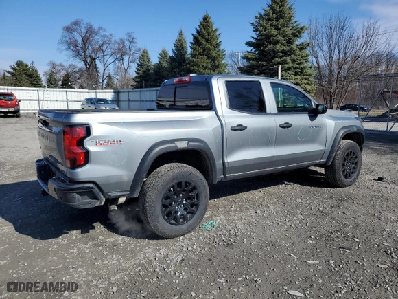 2024 Chevrolet Colorado 4WD Trail Boss with VIN 1GCPTEEK2R1285398, listed as a Copart auction lot 50782215 with 2,352 mi miles and Salvage Title. Bid and sale history available at carsss.com. Image 3.