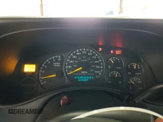 2001 Chevrolet Suburban LT with VIN 3GNFK16T21G242868, listed as a Copart auction lot 73703894 with 359,694 mi miles and Salvage Title. Bid and sale history available at carsss.com. Image 9.