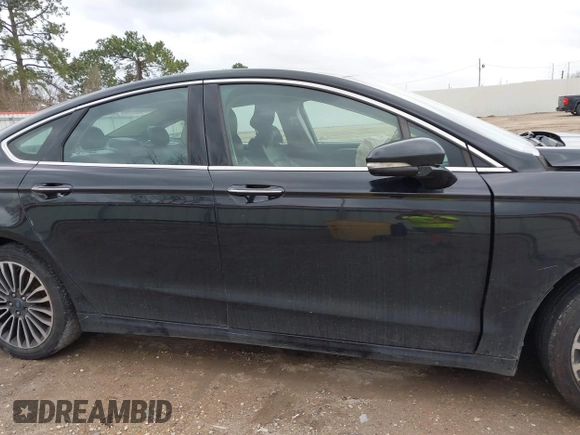 2017 Ford Fusion SE with VIN 3FA6P0H93HR120062, listed as a IAAI auction lot 41564542 with 162,624 mi miles and . Bid and sale history available at carsss.com. Image 14.