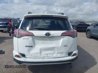 2018 Toyota RAV4 XLE with VIN JTMWFREV7JJ731893, listed as a IAAI auction lot 41567850 with 141,269 mi miles. Bid and sale history available at carsss.com. Image 16.