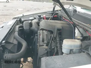 2008 Chevrolet Tahoe LTZ с VIN 1GNFC13J38R200719, выставлен на аукционе IAAI как лот 41708984 с пробегом 305 001 миль миль и . История ставок и продаж доступна на DreamBid. Изображение 12.
