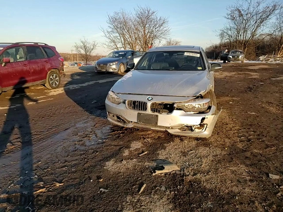 2013 BMW 3 Series 328i xDrive with VIN WBA3B5G51DNS05662, listed as a Copart auction lot 41979335 with 133,379 mi miles and Salvage Title. Bid and sale history available at carsss.com. Image 11.