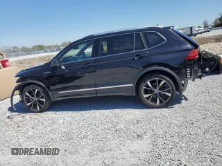 2023 Volkswagen Tiguan SEL R-Line z VIN 3VV4B7AX0PM106487, wystawiony jako Copart lot #48377585 z przebiegiem 19 646 mil mil oraz Szkoda całkowita • Salvage title. Historia ofert i sprzedaży dostępna na DreamBid. Obrazek 2.