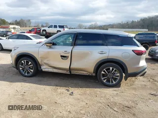 2023 Infiniti QX60 Luxe with VIN 5N1DL1FR5PC359109, listed as a IAAI auction lot 41236821 with 30,386 mi miles and . Bid and sale history available at DreamBid. Image 14.