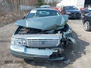 2005 Ford Crown Victoria Standard с VIN 2FAFP73W25X121741, выставлен на аукционе IAAI как лот 42059966 с пробегом 99 667 миль миль и . История ставок и продаж доступна на DreamBid. Изображение 12.