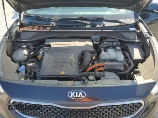 2017 Kia Niro Touring Launch Edition with VIN KNDCC3LC2H5101597, listed as a Copart auction lot 43208055 with 79,930 mi miles and Salvage Title. Bid and sale history available at carsss.com. Image 12.